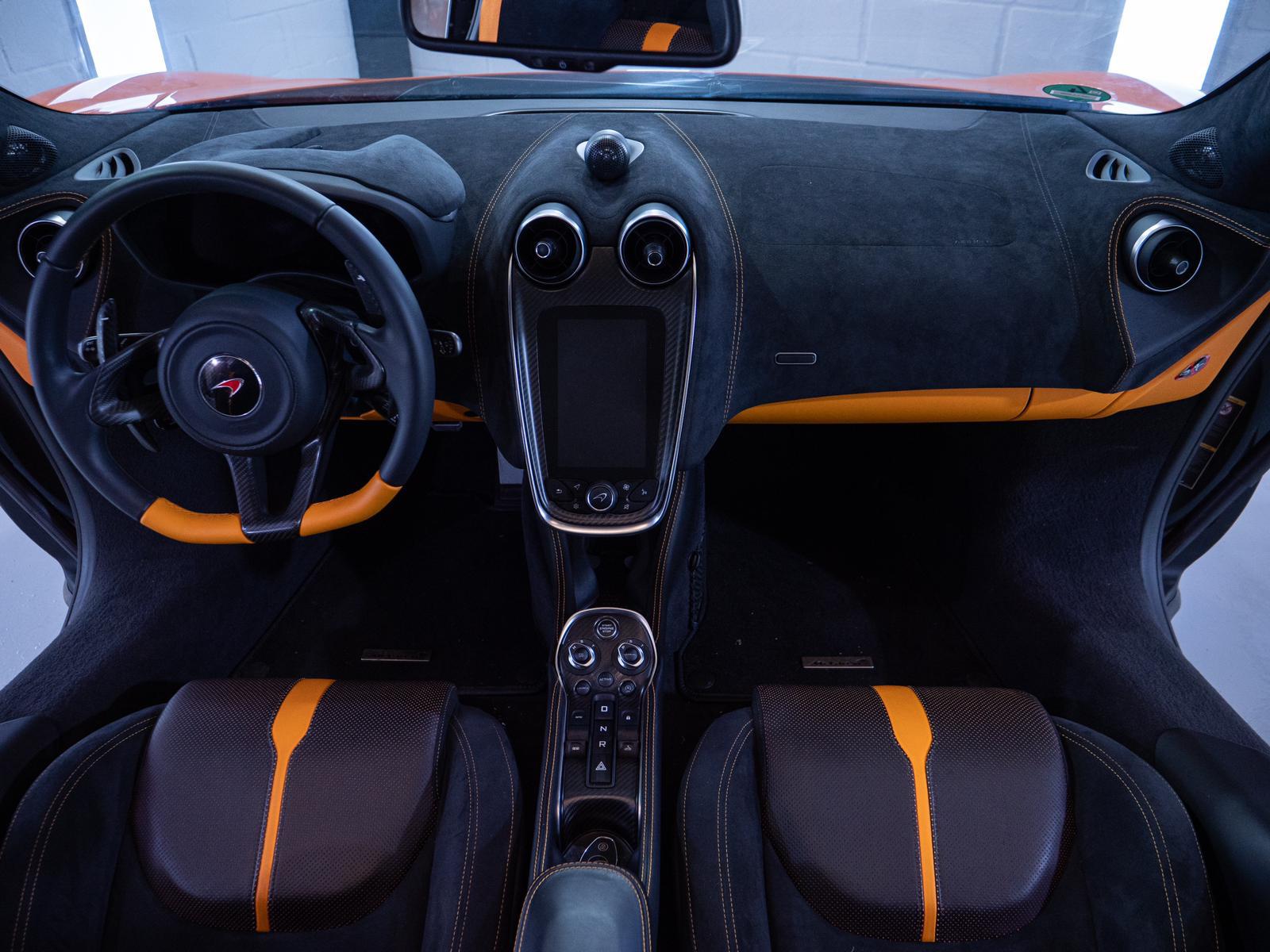 McLaren 570S Spyder