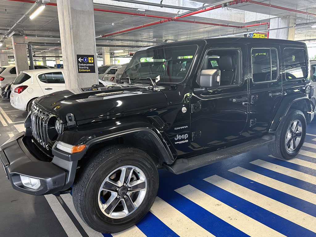 Jeep Wrangler Rental Ibiza – Jeep Rental Ibiza – Jeep Wrangler 5 doors with electric roof – Luxury Cars Ibiza